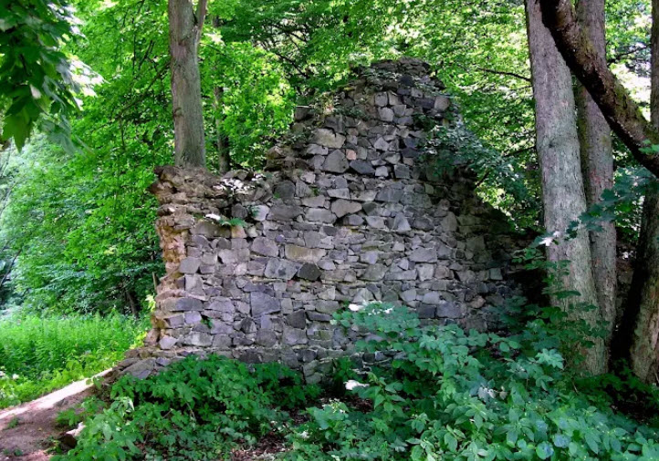 Zřícenina Hradu Stará Dubá, Czech Republic (Czechia)